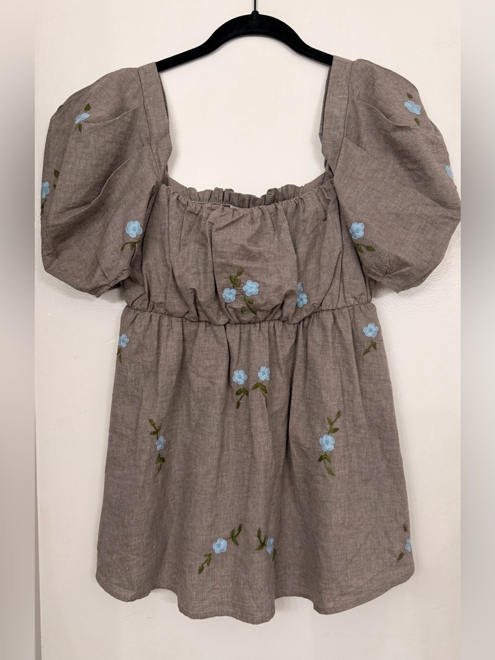 Mi Golondrina Elena Babydoll Puff Sleeve Floral Top Gray & Blue Size Small